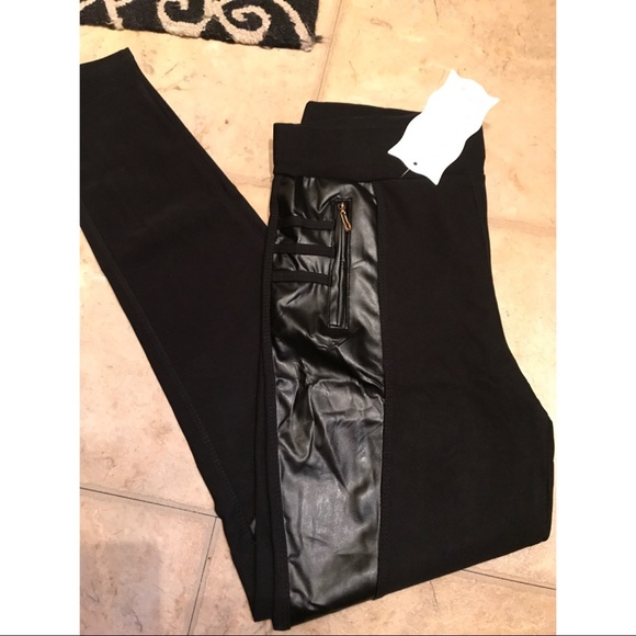SZ S LAST 1- Stretchy Leatherette leggings - Picture 6 of 6